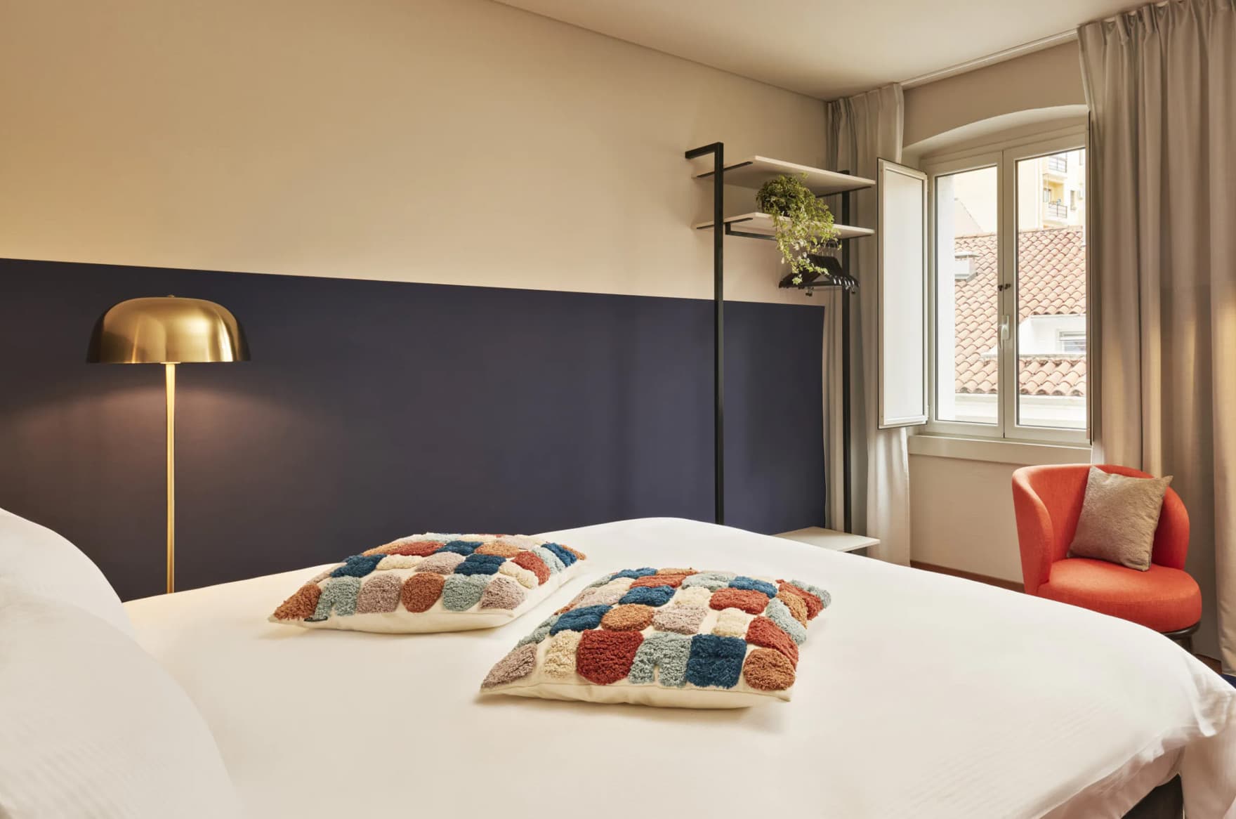 Stay urban at URBANAUTS